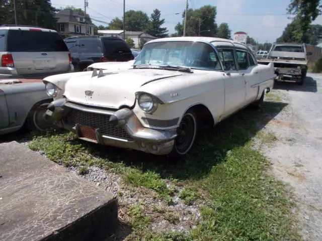 1957 Cadillac Fleetwood