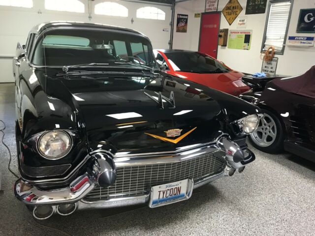 1957 Cadillac Fleetwood Chrome