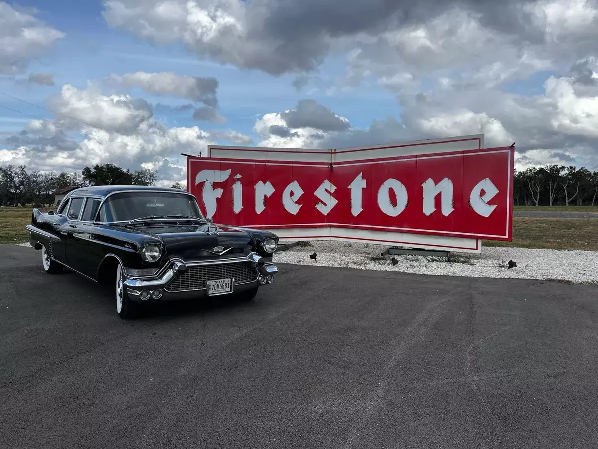 1957 Cadillac Series 75 Fleetwood