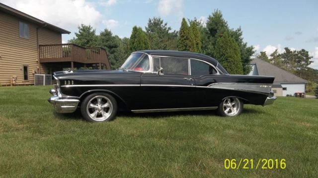 1957 Chevrolet Bel Air/150/210