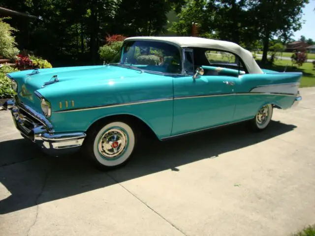 1957 Chevrolet Bel Air/150/210