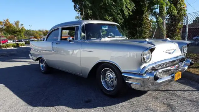 1957 Chevrolet Bel Air/150/210 2 door sedan