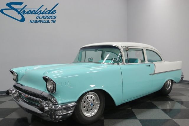 1957 Chevrolet Bel Air/150/210 --