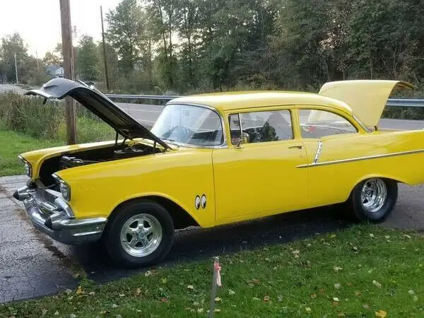 1957 Chevrolet Bel Air/150/210