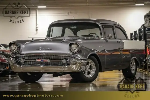 1957 Chevrolet Bel Air/150/210 --