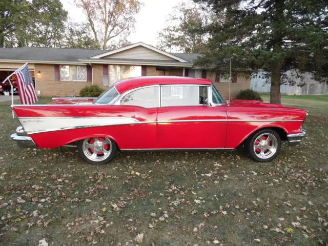 1957 Chevrolet Bel Air/150/210 Bel Air, FAST, 4 speed, 350 small block