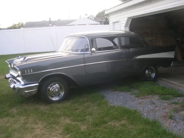 1957 Chevrolet Bel Air/150/210