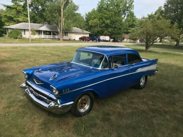 1957 Chevrolet Bel Air/150/210