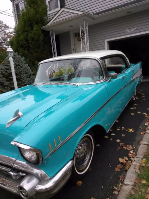 1957 Chevrolet Bel Air/150/210 hardtop 4dr