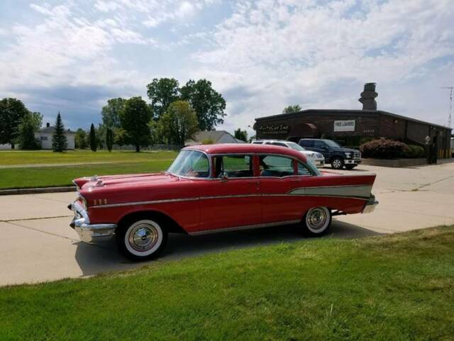 1957 Chevrolet Bel Air/150/210 cloth