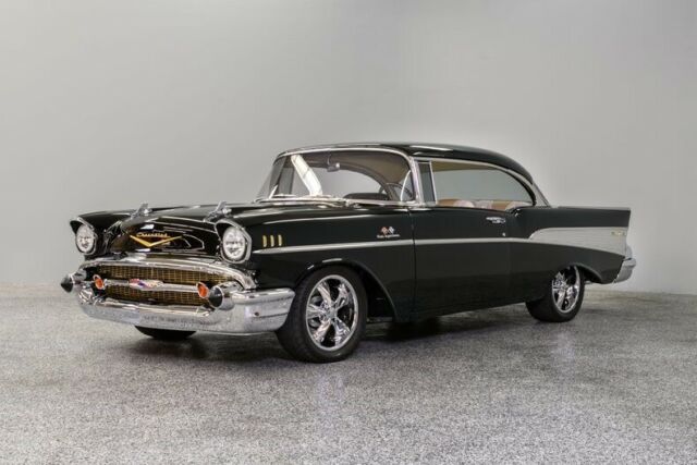 1957 Chevrolet Bel Air/150/210 Resto-Mod