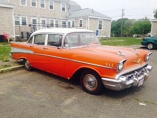 1957 Chevrolet Bel Air/150/210