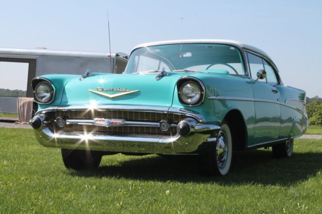 1957 Chevrolet Bel Air/150/210 HARDTOP