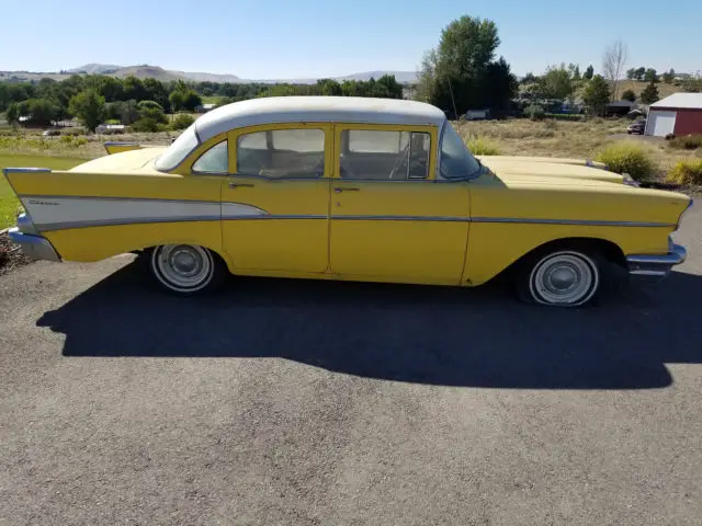 1957 Chevrolet Bel Air/150/210