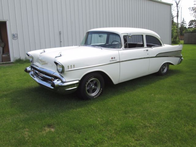 1957 Chevrolet Bel Air/150/210