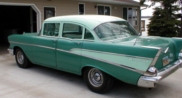 1957 Chevrolet Bel Air/150/210