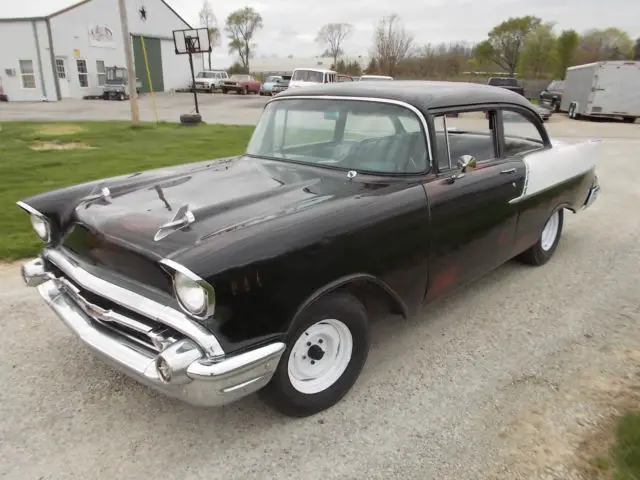 1957 Chevrolet Bel Air/150/210