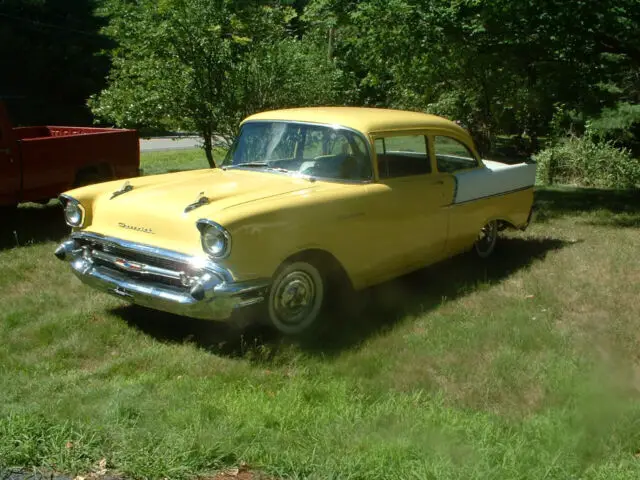 1957 Chevrolet Bel Air/150/210