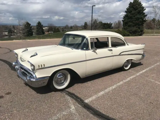 1957 Chevrolet Bel Air/150/210 210