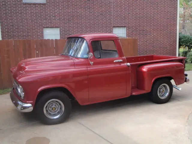 1957 Chevrolet 3100 Crome