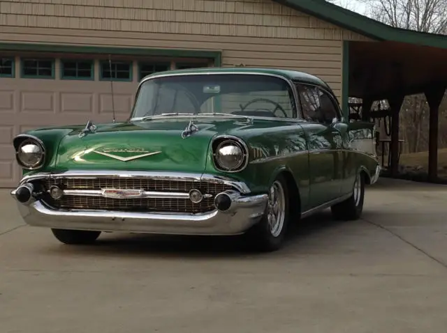 1957 Chevrolet Bel Air/150/210