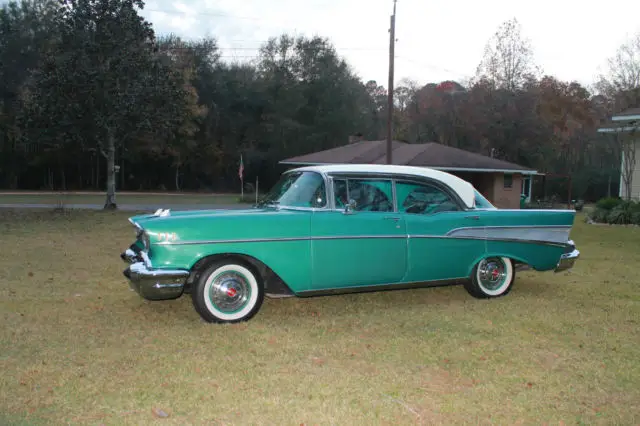 1957 Chevrolet Bel Air/150/210 Bel-Air 4dr hardtop