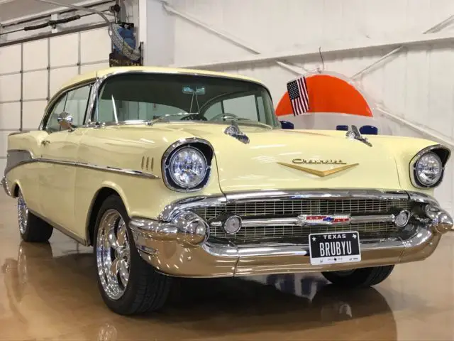 1957 Chevrolet Bel Air/150/210 Delux