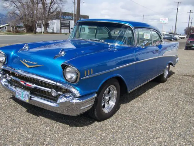 1957 Chevrolet Bel Air/150/210 2-door hardtop