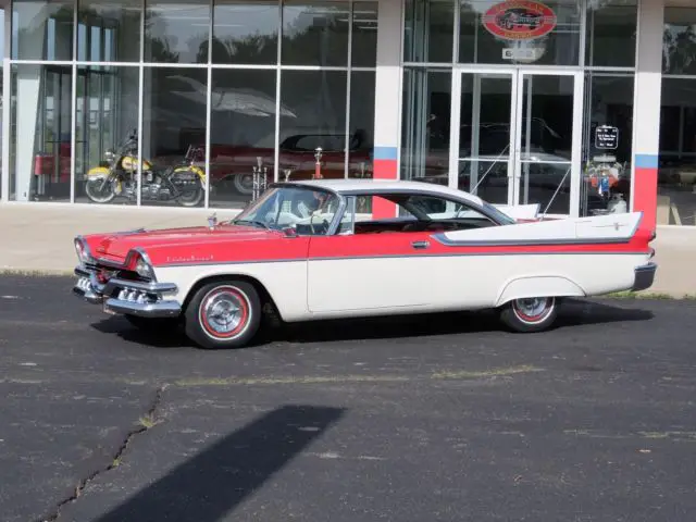 1957 Dodge Lancer DELUXE