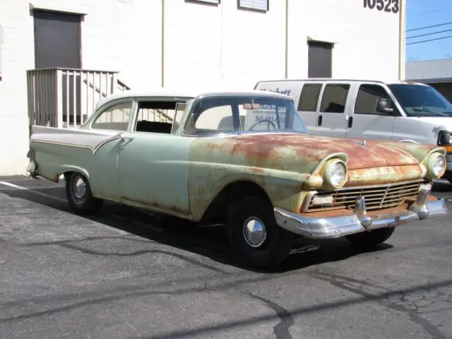 1957 Ford 300