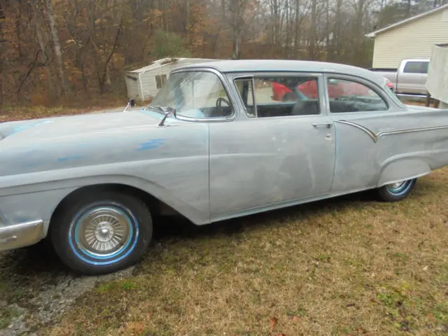 1957 Ford Fairlane