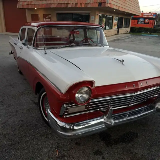 1957 Ford Custom