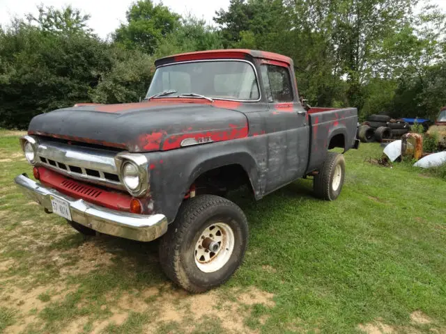 1957 Ford F-100