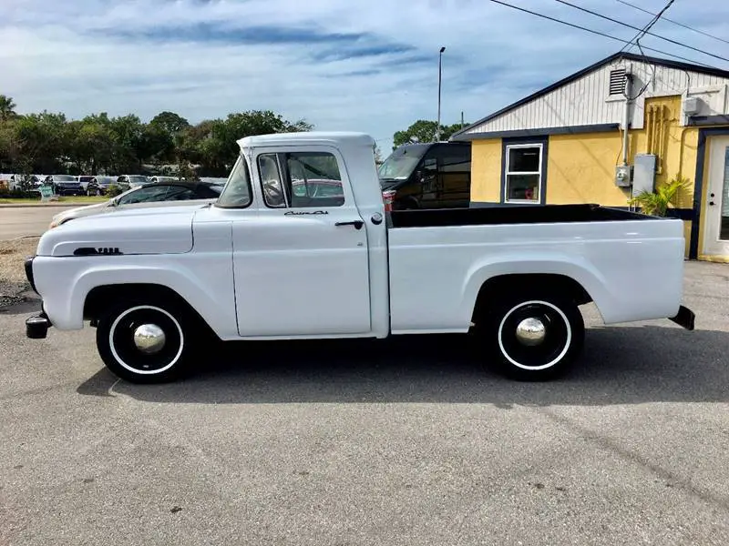 1957 Ford F-100