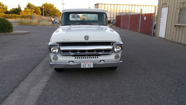 1957 Ford F-100 Custom Cab