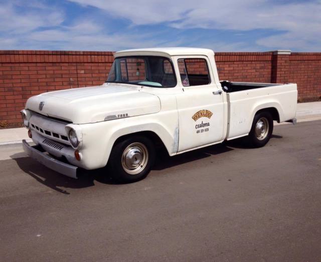 1957 Ford F-100 fleet side