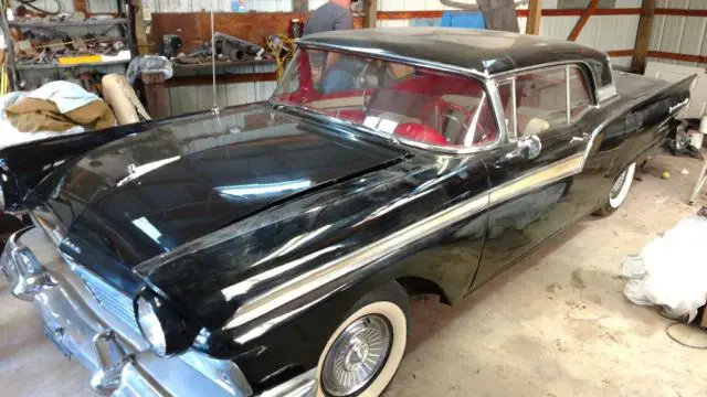 1957 Ford Fairlane 500