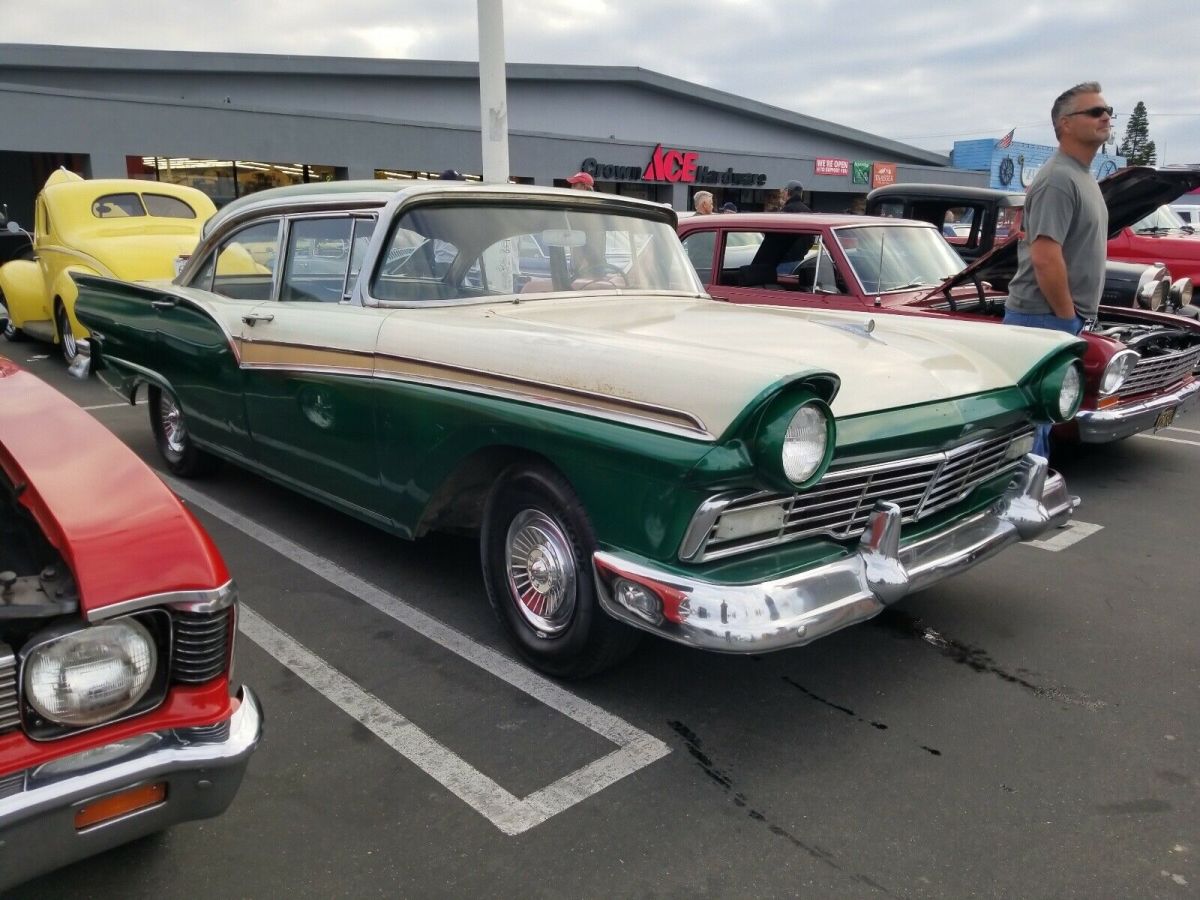 1957 Ford Fairlane 500 500