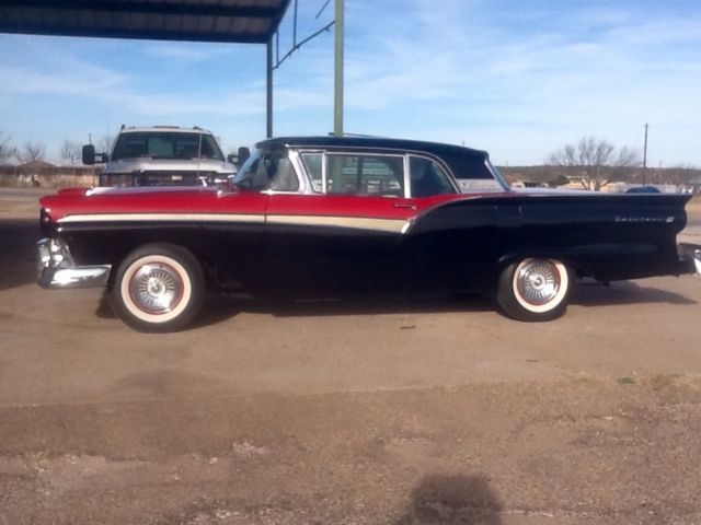 1957 Ford Fairlane