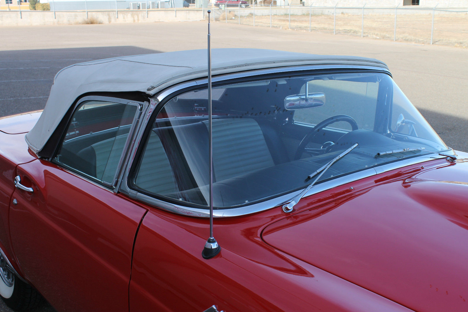 1957 Ford Thunderbird