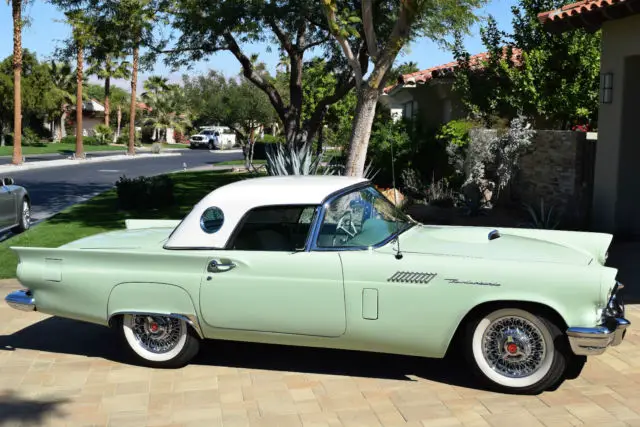 1957 Ford Thunderbird TWO DOOR HARDTOP CONVERTABLE