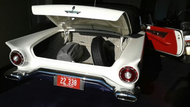1957 Ford Thunderbird E CODE