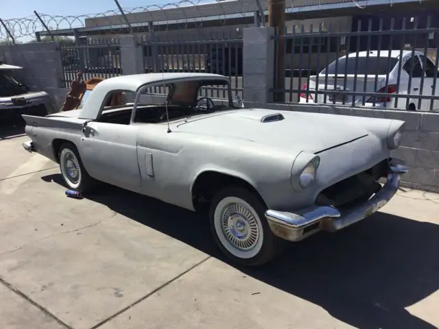 1957 Ford Thunderbird roller project for sale: photos, technical ...