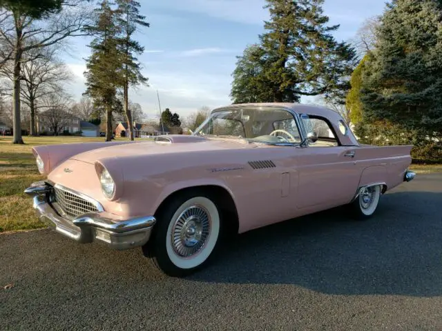 1957 Ford Thunderbird Covertible