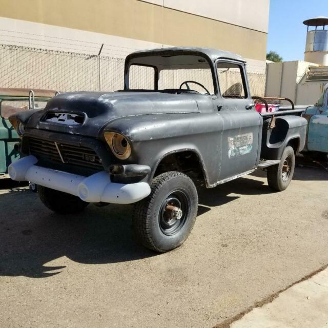 1957 GMC 150 Deluxe Cab