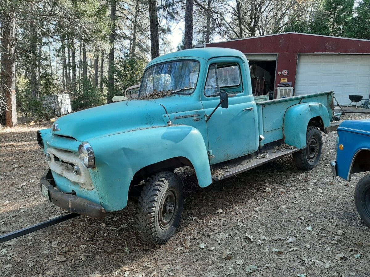 1957 International Harvester S-120 4x4