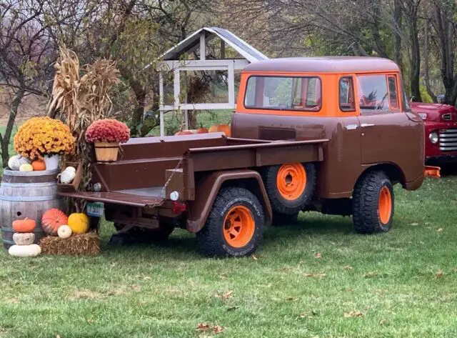 1957 Jeep FC-150