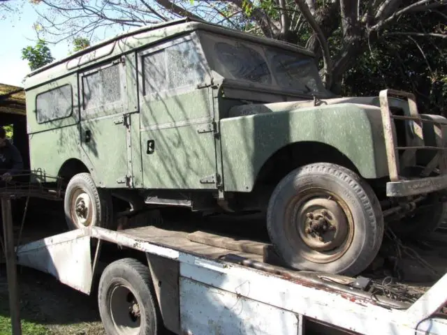 1957 Land Rover 107