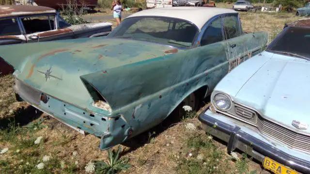 1957 Lincoln Capri 2 DOOR HARDTOP PLUS A PARTS CAR ***NO RESERVE****