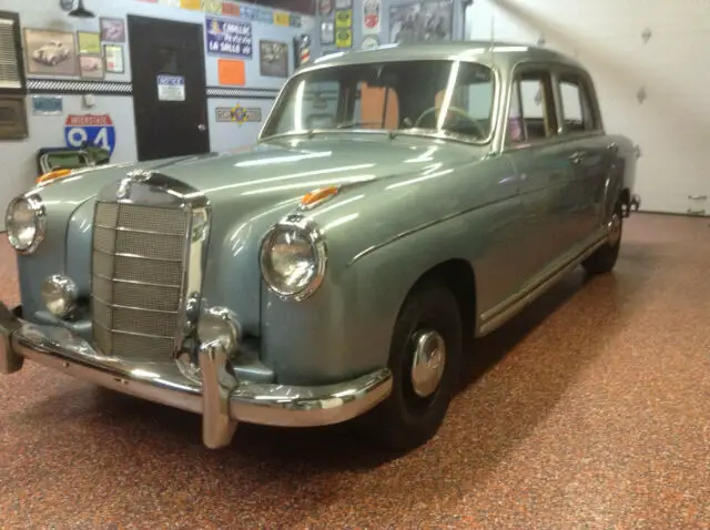 1957 Mercedes-Benz 200-Series 4 Dr Sedan